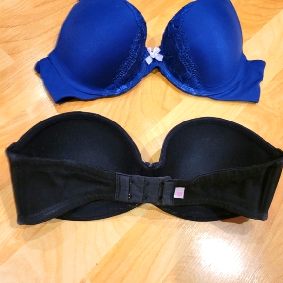 Victoria's Secret Bra Bundle Size 32C - Picture 3 of 9